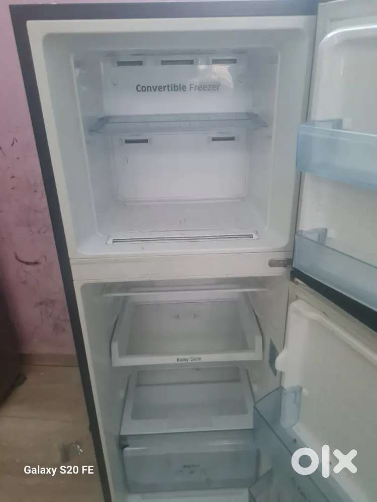 Samsung fridge neet condition selling