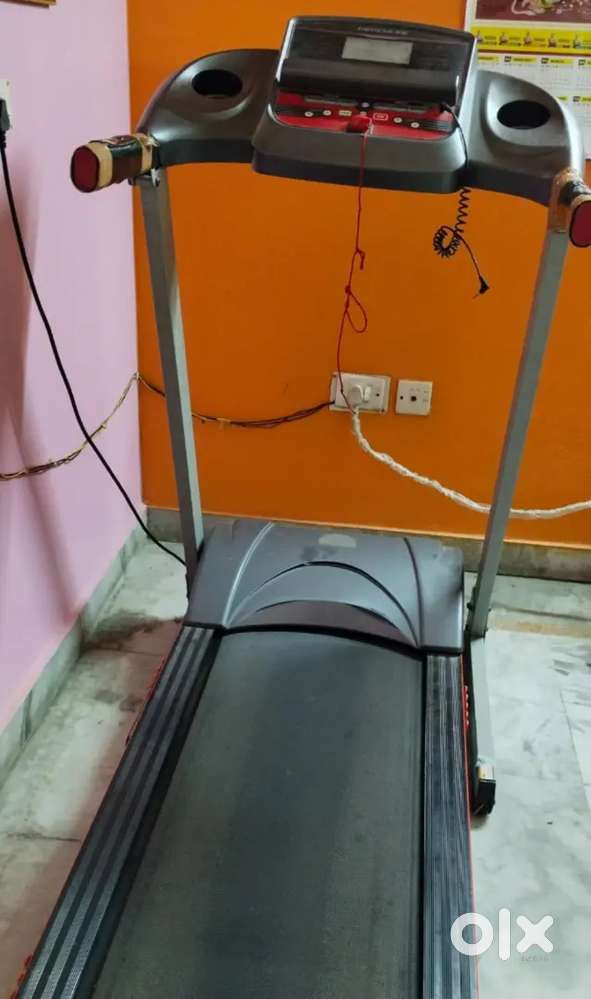 Tread mill