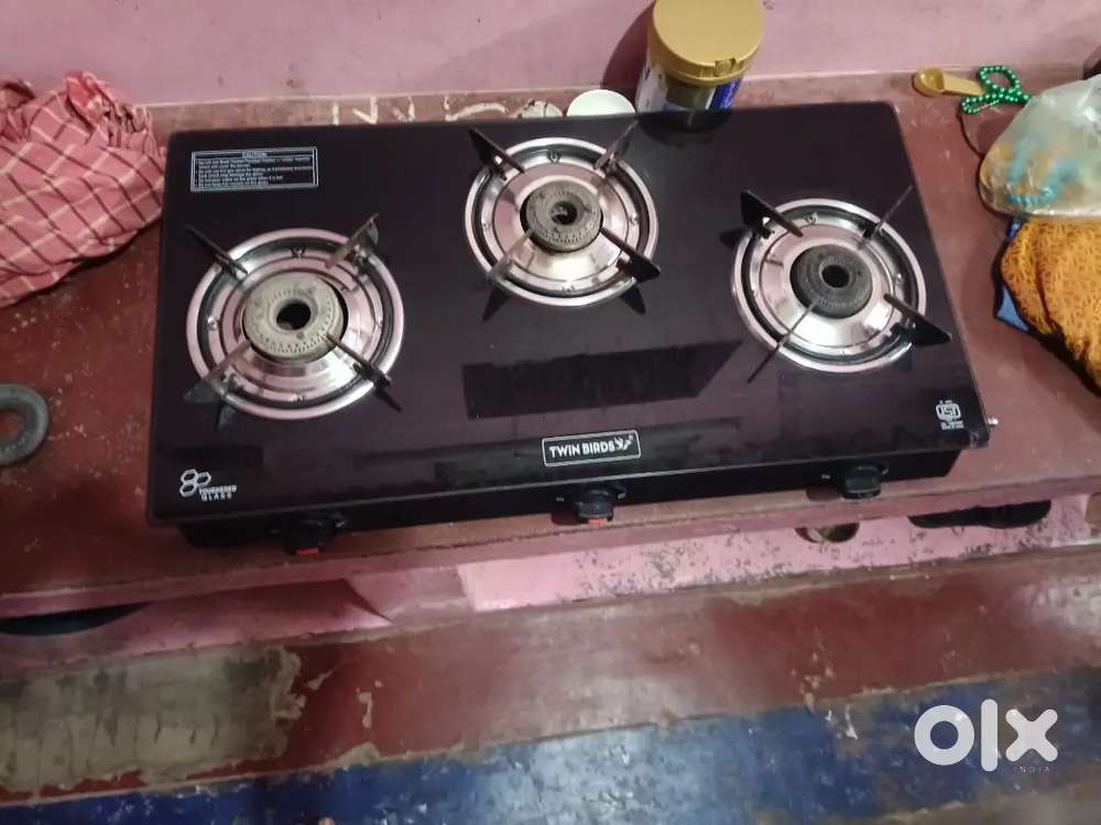 Gas stove  three pernal