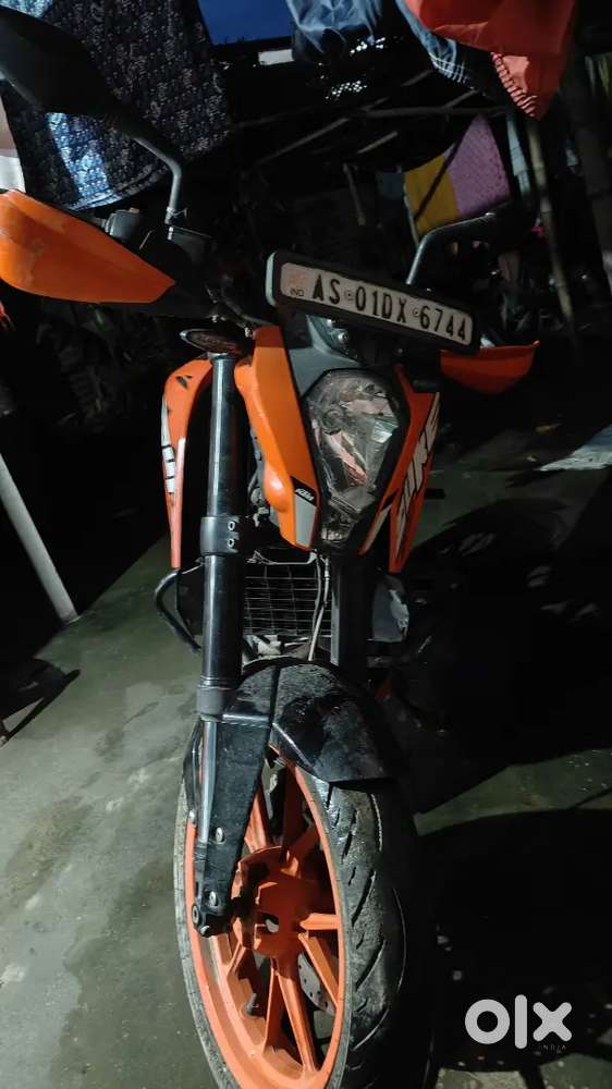 URGENT SALE! Excellent Condition KTM Duke 200