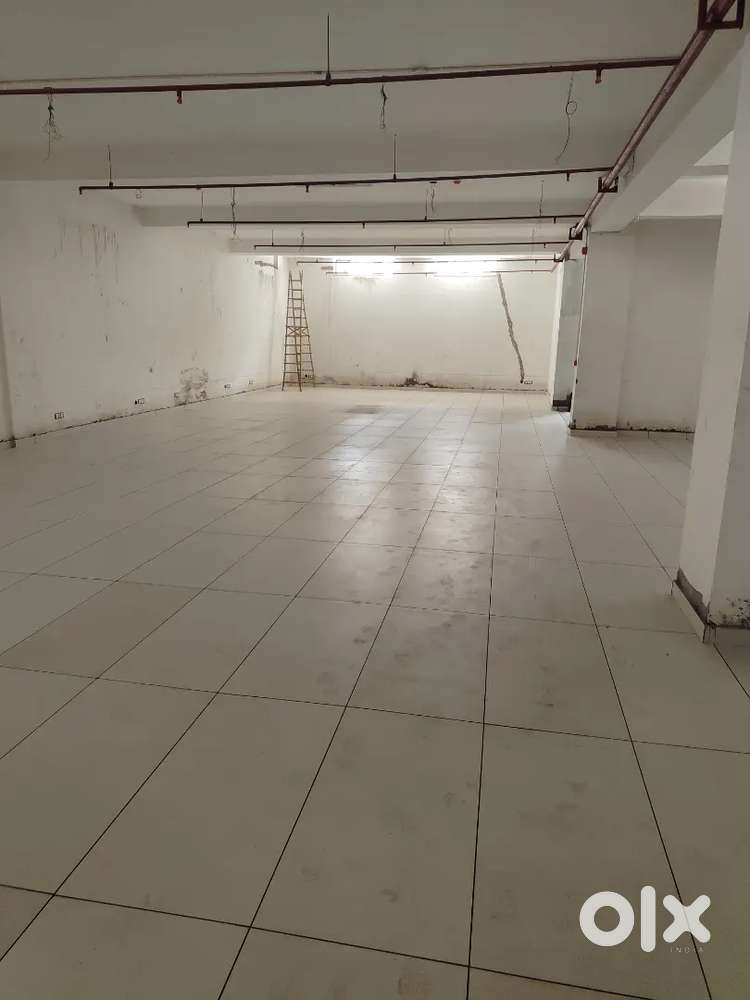 Building for Lease 35rs per sqft