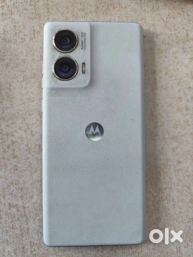 Best mobile moto 50 fusion 8 128