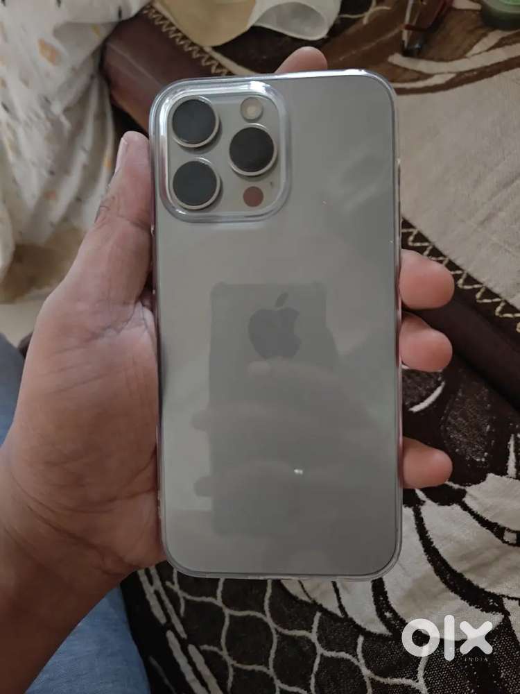 iPhone 15 pro max 256GB 97% battery health with box, cable and  cover