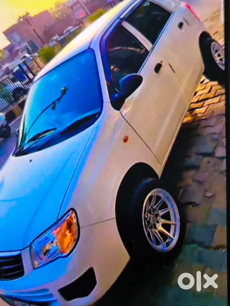Good condition alloys x2