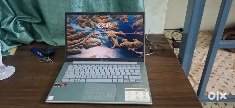 Asus Vivo book Go 14/15