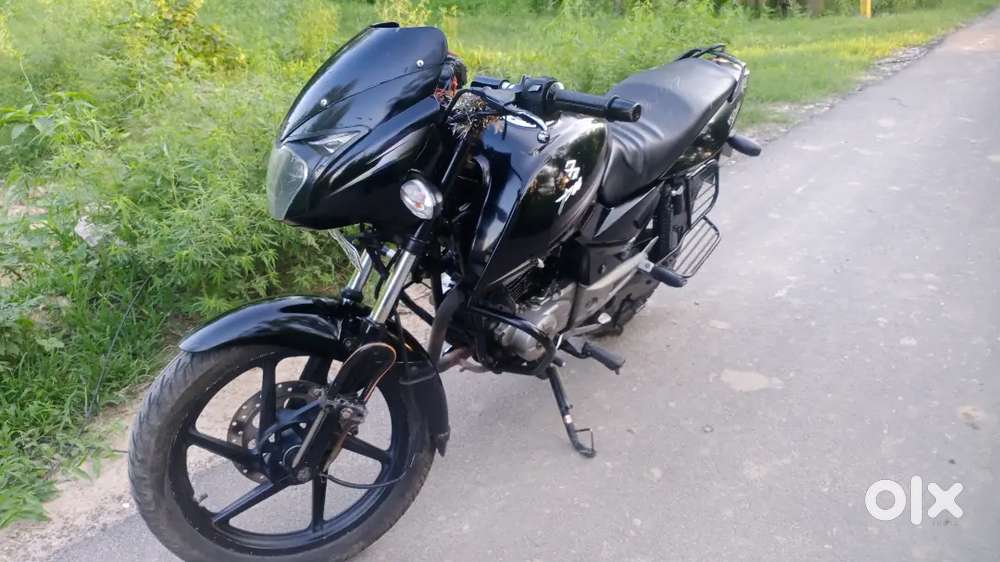 Pulsar 150