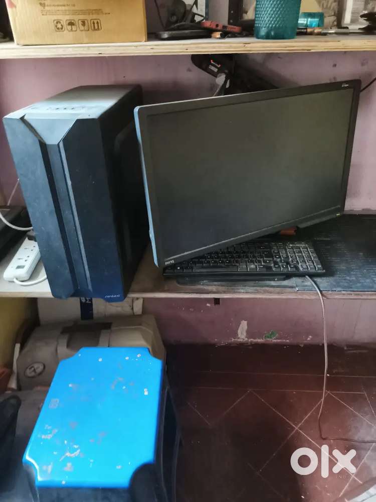 Gaming PC whole setup