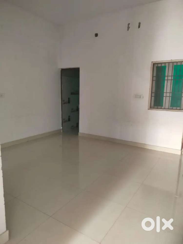 1Bhak, 2BHK and 3BHK Rooms available for Rent