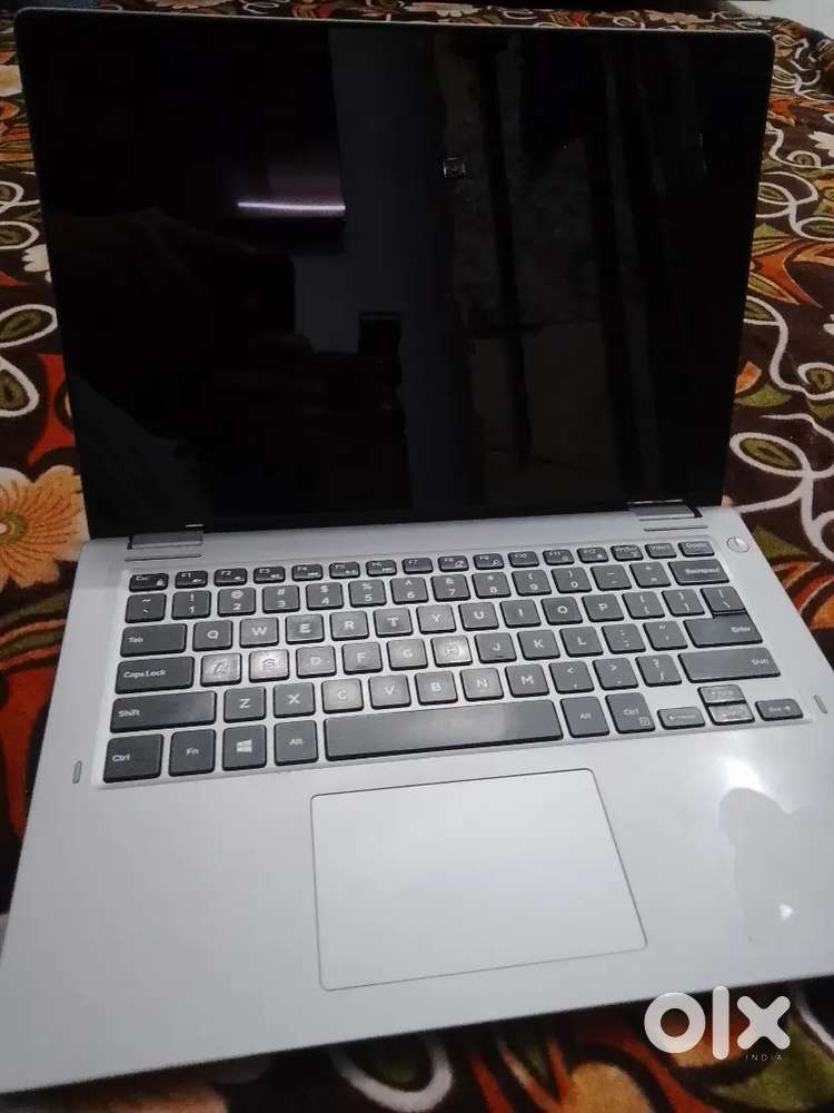 DELL 2 in 1 laptop