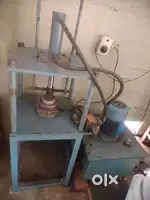 Paper plate machine
