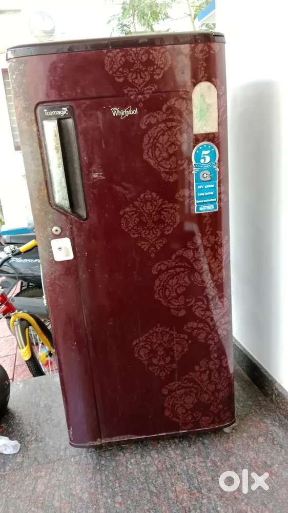 Whirlpool 5 star single door refrigerator