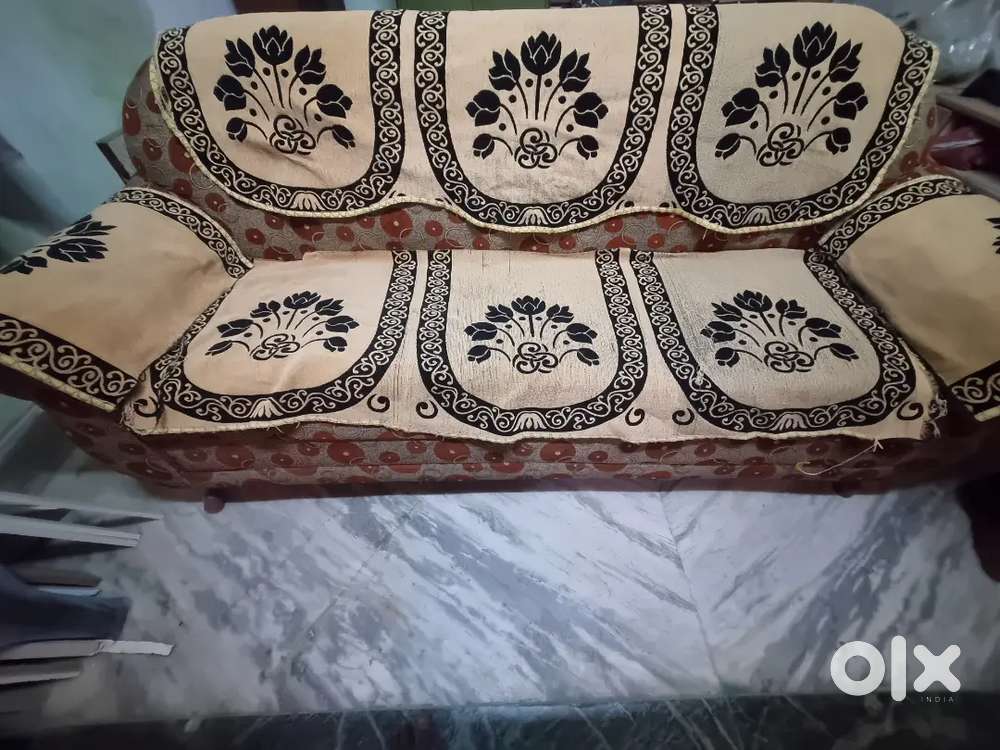 Sofa set 5 seater