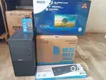 New 4th Gen core i3 desktop computer. 1year warranty.