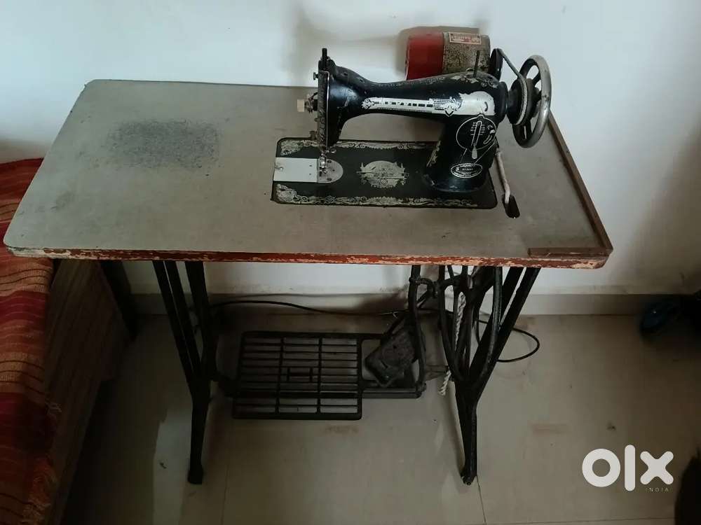 Sewing machine (Silai machine)