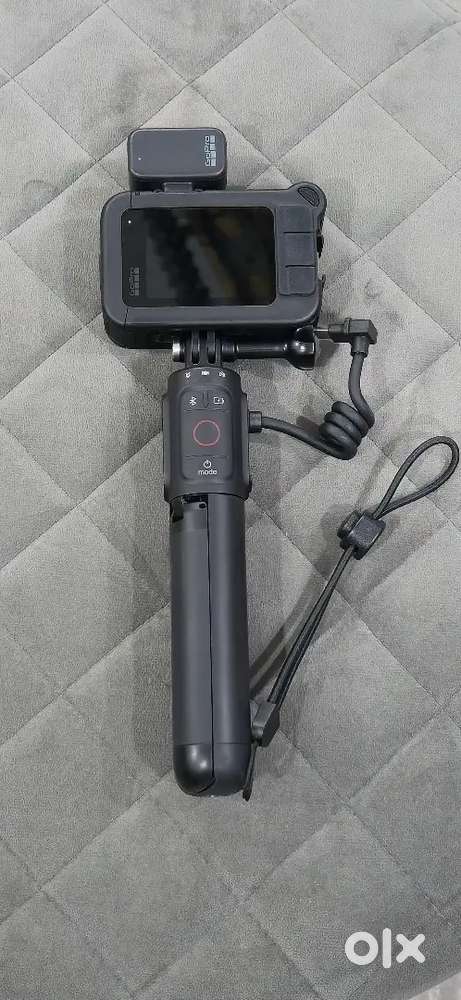 Go Pro Hero 11 Creator Combo ( Not used ) [ Read Description ]