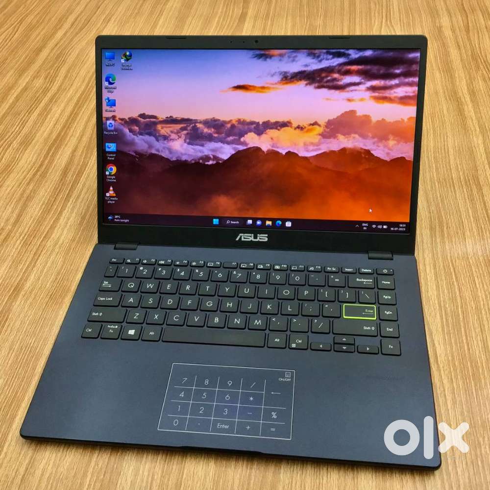 ASUS Laptop with Intel Pentium 10th Gen, 256GB SSD, 4GB RAM, Quad Core