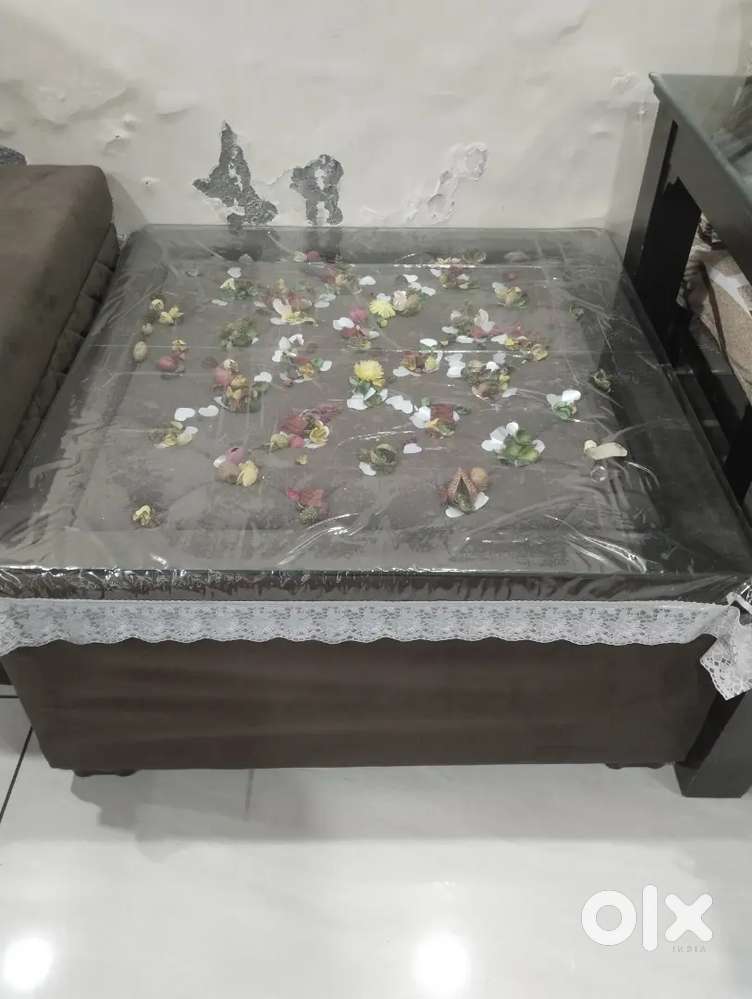 12 Seater Sofa In Very Good Condition