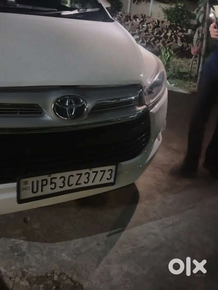 Toyota Innova Crysta 2018