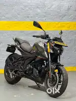 BAJAJ PULSAR N160 (2656)