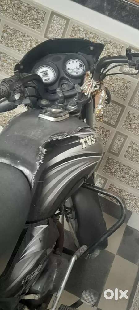 Bike jyada chali hui nhi h.. condition achi h