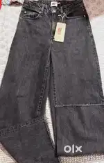 “Brand New Women’s Jeans.   SIZE:XS  HIGH WAIST