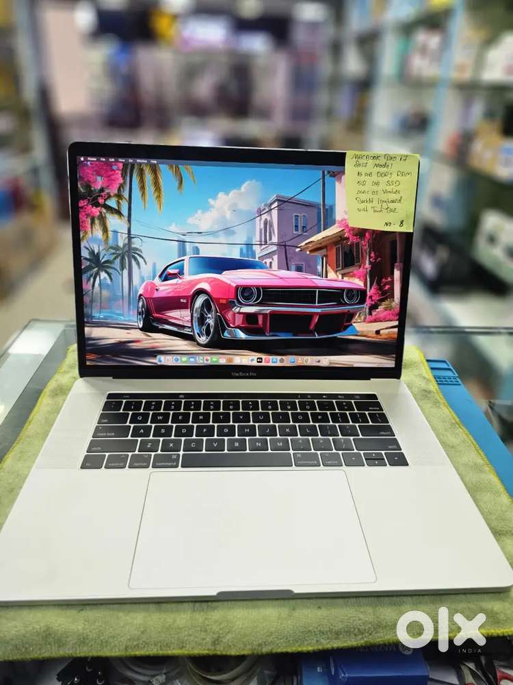 MACBOOK PRO I7