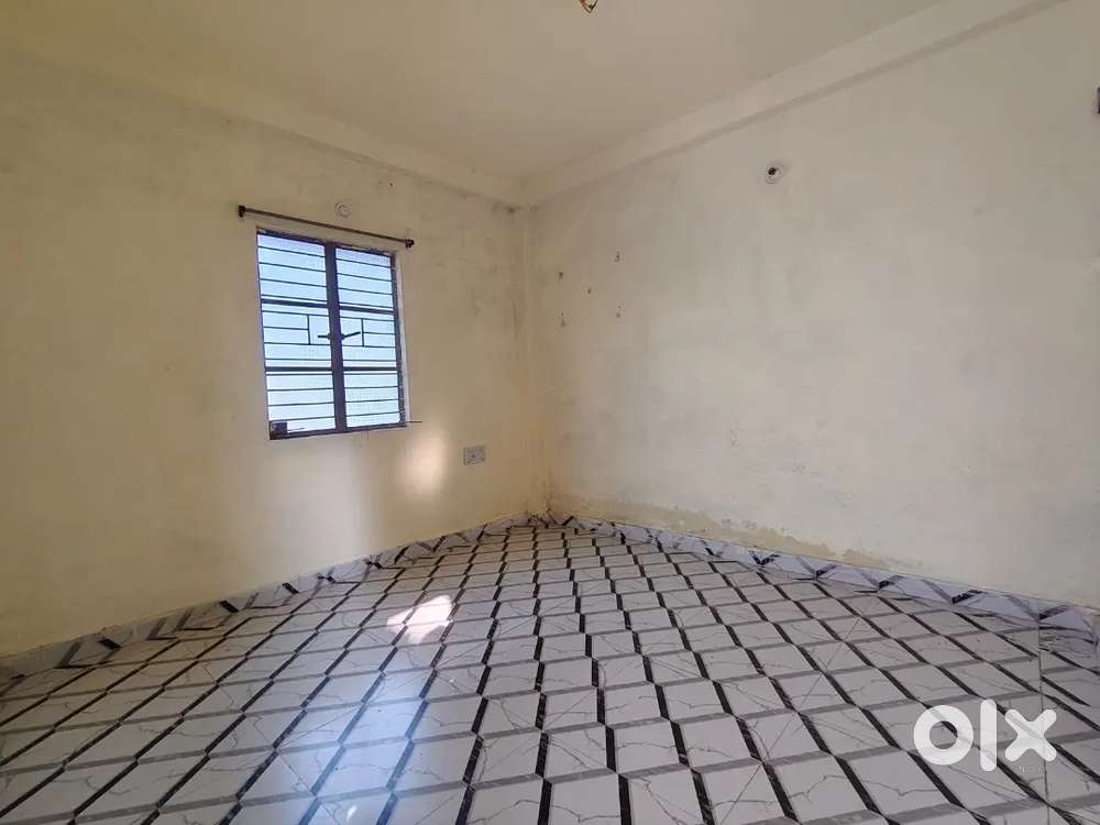 2BK Flat for Rent – Only for Small Family & 2 Students, Prime Location