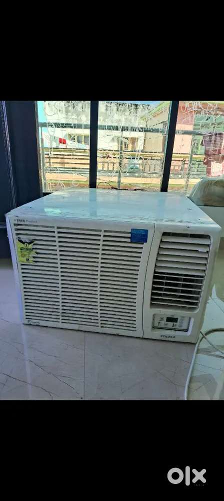 Voltas 1.5 Ton 3 Star 183V Vertis Elite Inverter Window AC