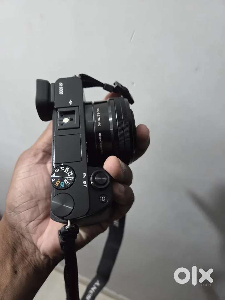 Sony a6000