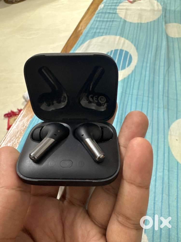 One Plus Buds Pro