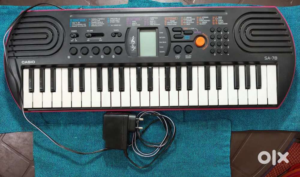 Casio Mini Keyboard/Piano
