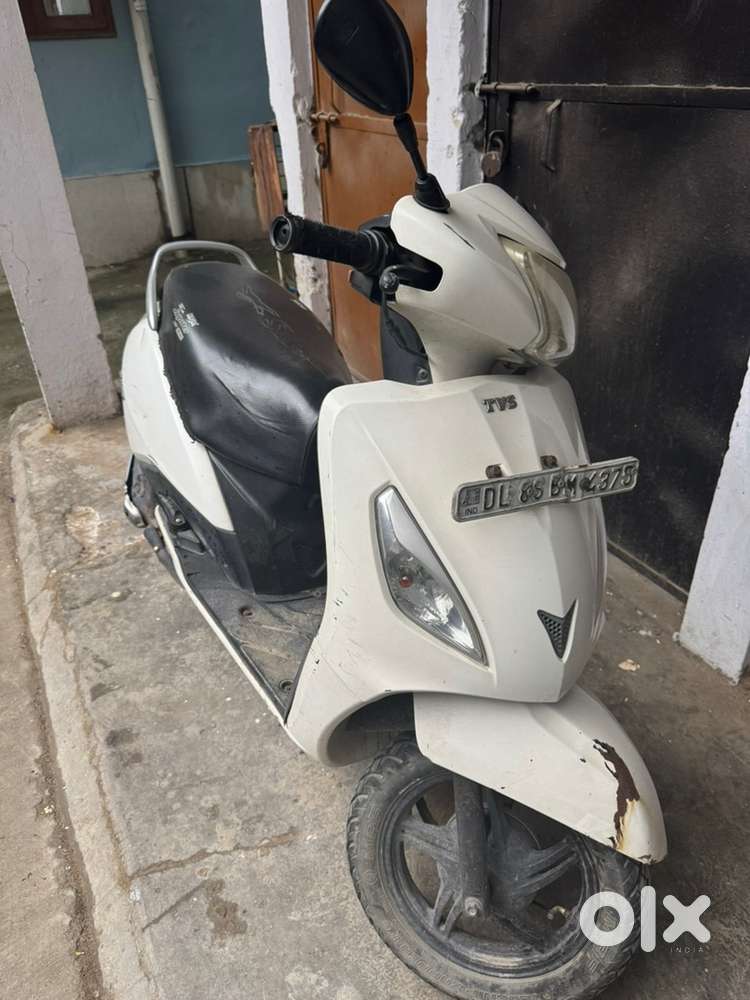 Tvs Jupiter in white color