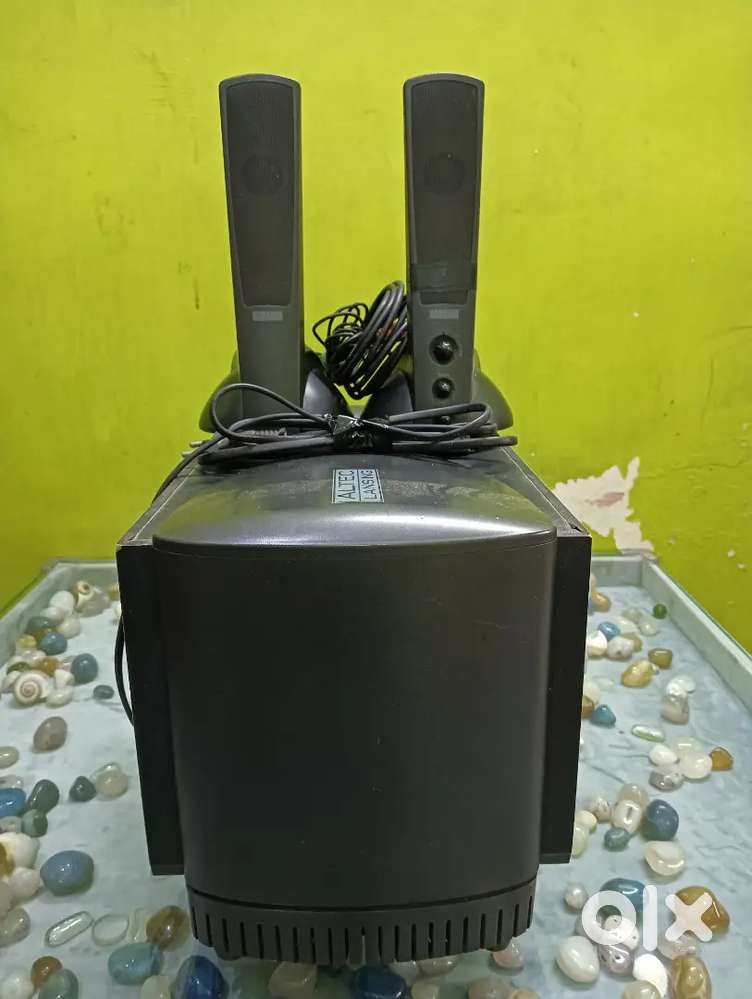 Altec lansing speakers