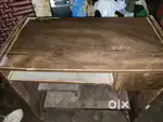 Computer table