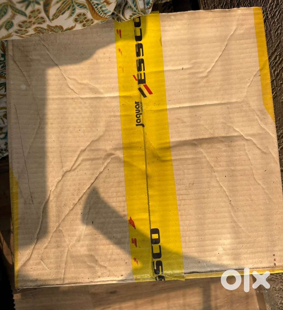 Western toilet seat Essco Jaquar