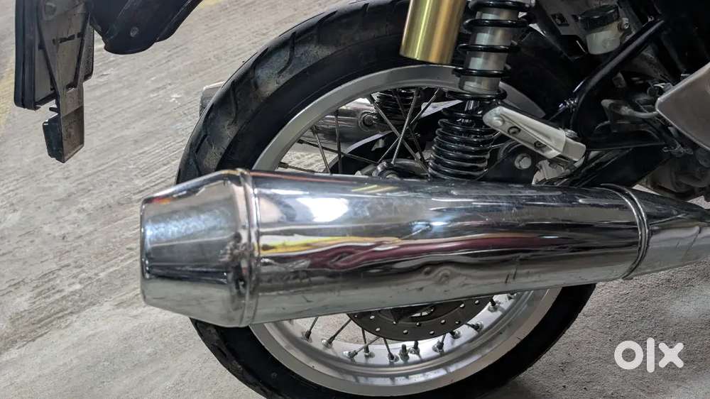 GT & Interceptor 650 exhaust.