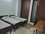 NO BROKERAGE 500+ PGs for Boys with meals & amenities in Noida!