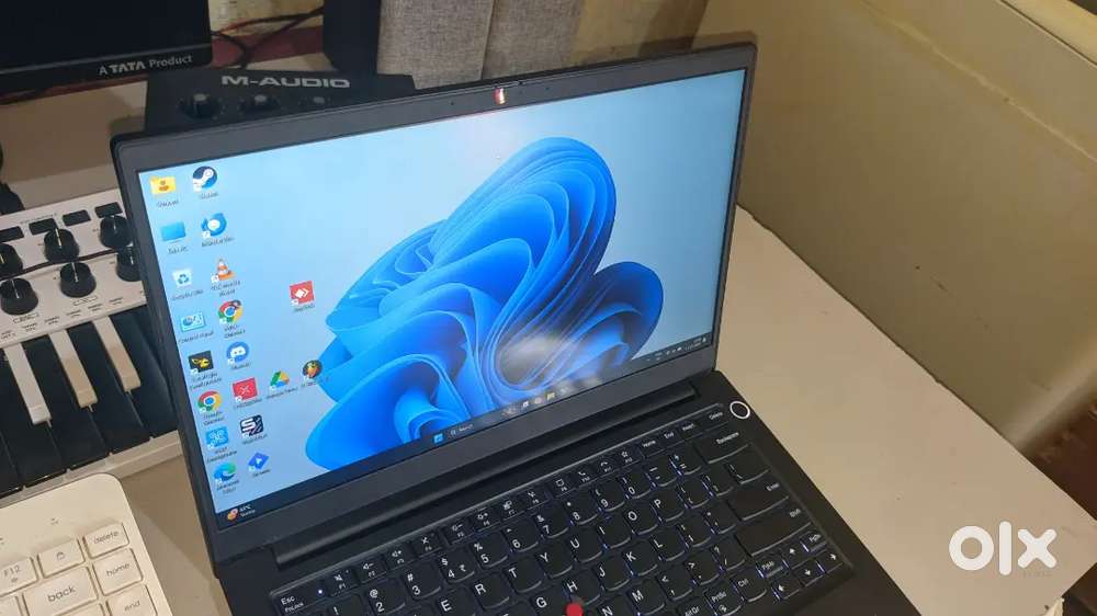 Lenovo ThinkPad E14 i7 12th gen 24gb Ram 500 Gb Nvme