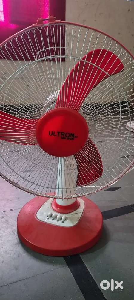 Table fan few months old