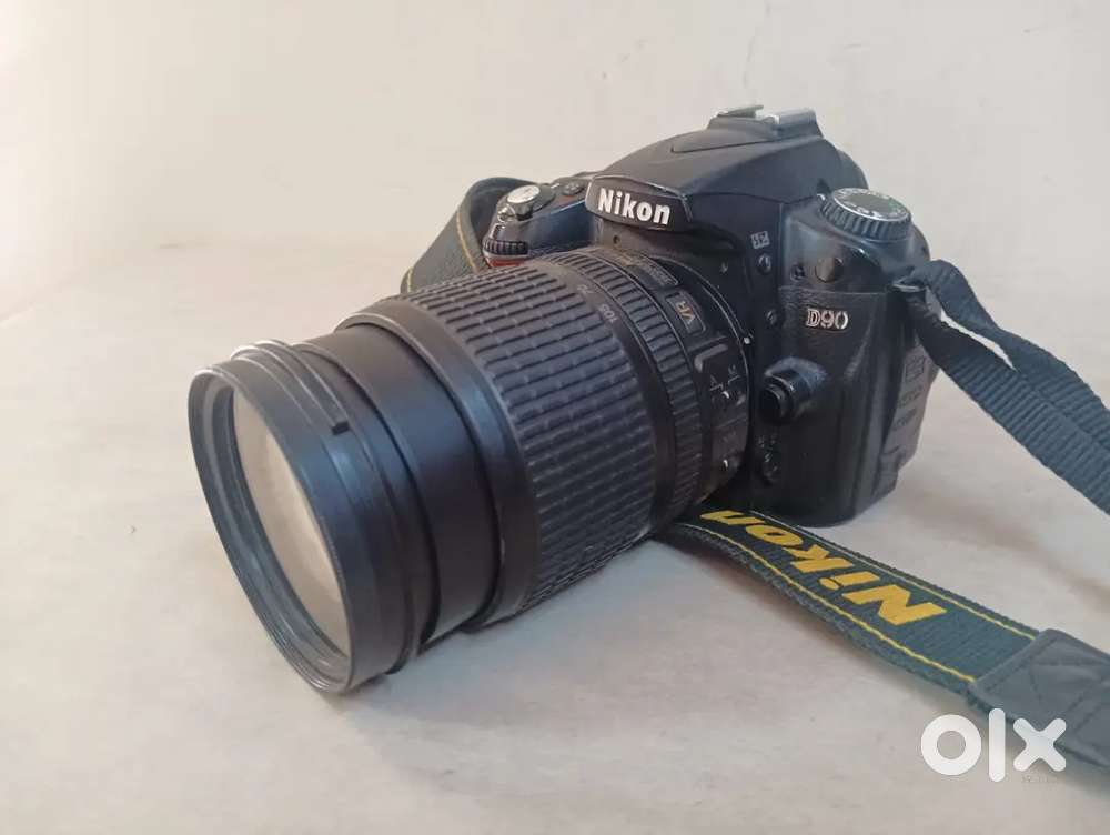 Nikon D90 Camera