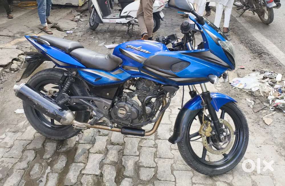 Pulsar 220f