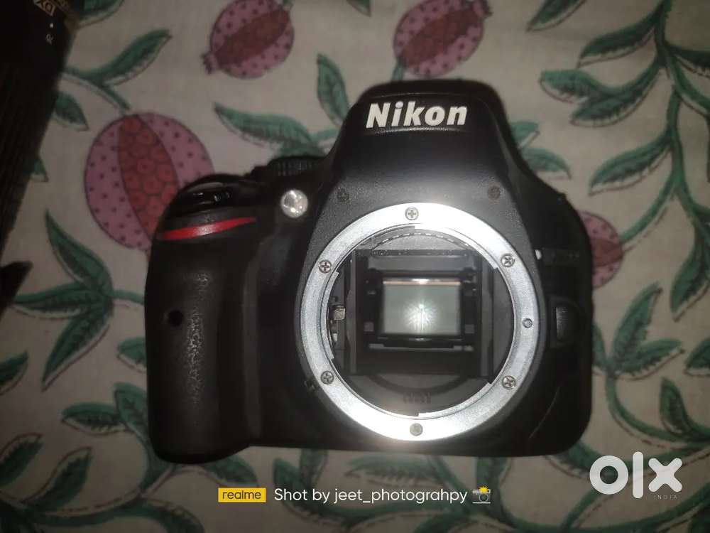 Nikon D5200