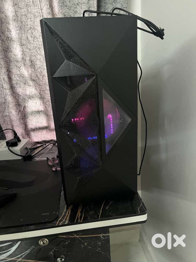 Gaming Pc Ready To Use !! 1 year Old !! Negotiable !!