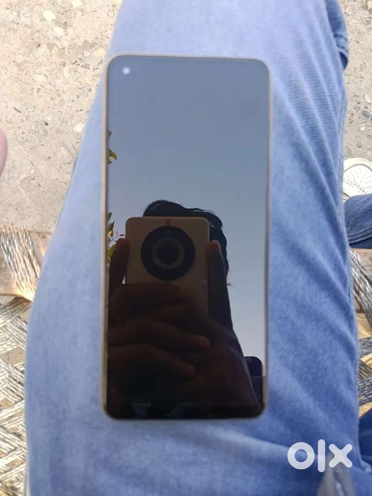 Oppo f21 pro