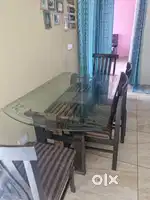 4 Seater dining table