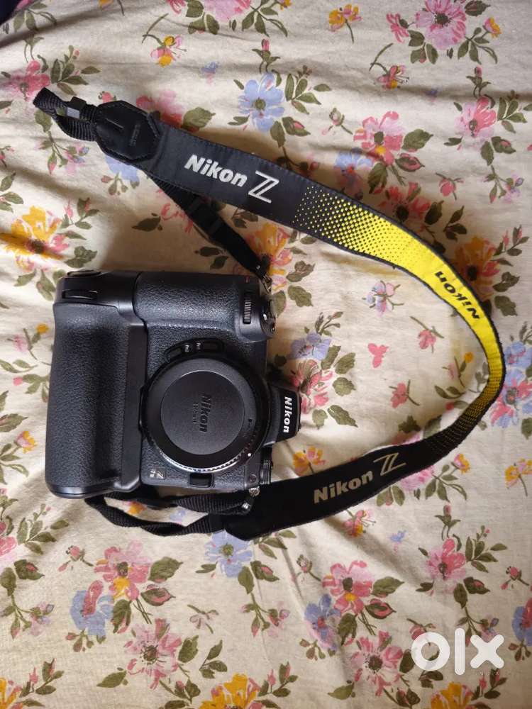 Nikon Z7ii Mirrorless Camera Body