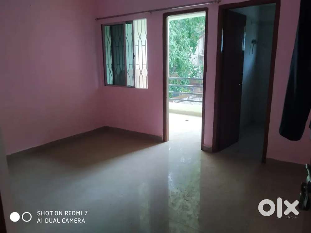 2-Bhk flat with car parking, lift, Generator