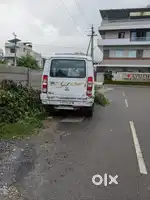 Tata sumo gold