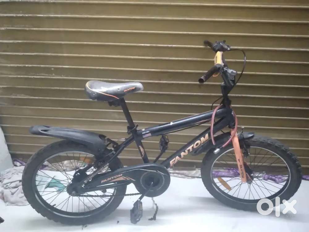 Street rocket bicycle in black colour