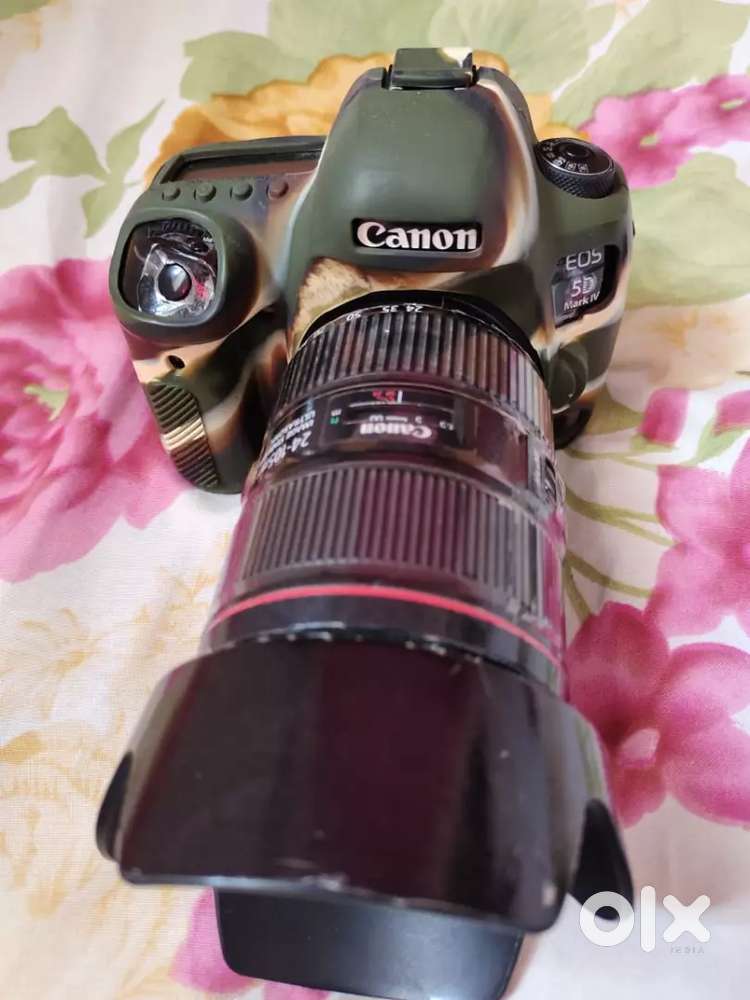 Canon 5D mark 4 +conon 6D camera and 2lans bith charger bettry3,